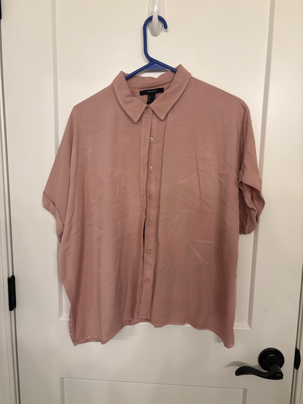 Ladies Relaxed Short-Sleeve Button-Up Shirt - Dusty Rose
